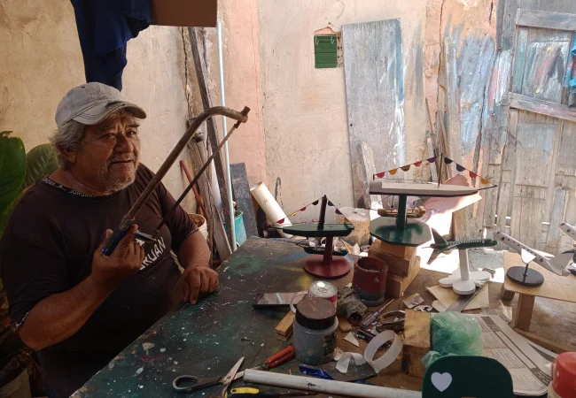 Wilmer Molero, el luciteño que desafía la carencia con sus manos