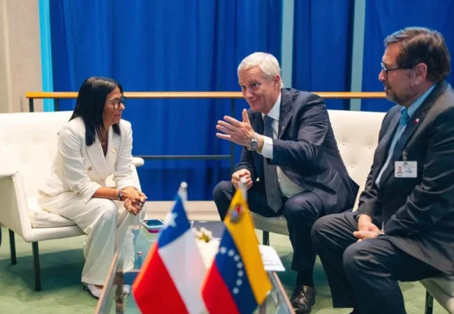 Chile y Venezuela avanzan en relaciones diplomáticas tras reunión entre José Antonio Kast y Delcy Rodríguez en Nueva York