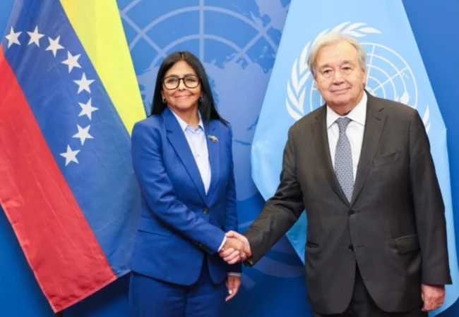 Delcy Rodríguez se reunió con António Guterres en la sede de la ONU