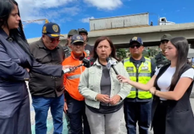 Alcaldesa Carmen Meléndez ofrece balance oficial del accidente en La Yaguara: Ajustan la cifra a dos fallecidos y 16 heridos