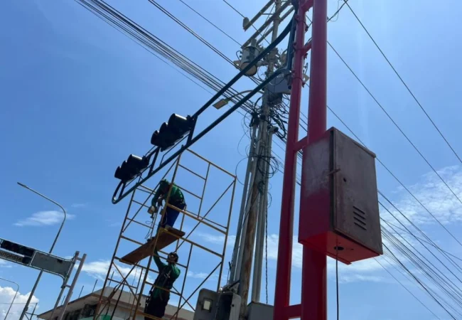 Gestión municipal moderniza más del 80 % de los semáforos en San Francisco