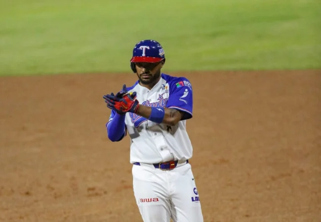 Tiburones barre al Magallanes y lidera el arranque de la temporada 2026-2027 de la LVBP