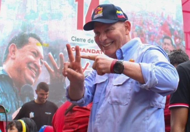 Alcalde Di Martino: "Trabajamos para preservar la paz que Chávez nos legó"
