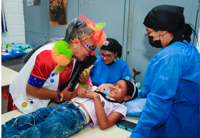 Quinta edición exitosa de "Cuidando Sonrisas 2026″: Lleva salud y alegría a cientos de niños en Maracaibo