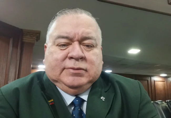 "La confontación no resuelve el colapso eléctrico; exigimos al Gobierno soluciones inmediatas para los zulianos": Dr. Orlando Medina
