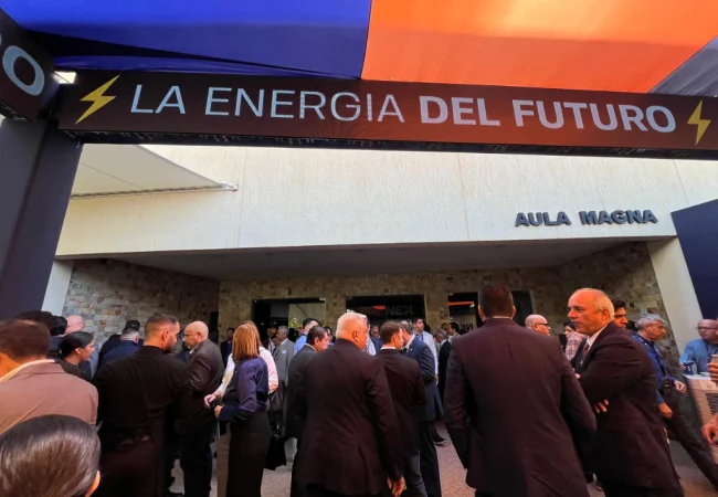 Banca y sector empresarial fortalecen alianzas para dinamizar la cadena de valor energética
