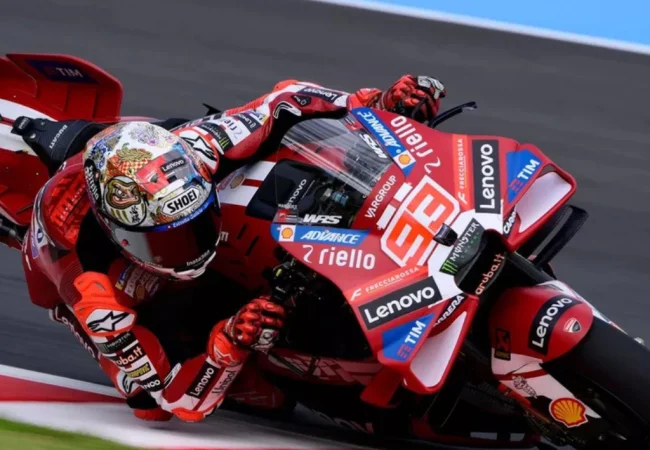 Marc Márquez se impone en la ‘sprint’ de Japón y aprieta la lucha por el Mundial de la MotoGP