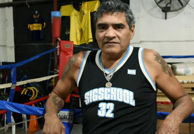 Murió a los 59 años el excampeón mundial de boxeo Jorge “Locomotora” Castro