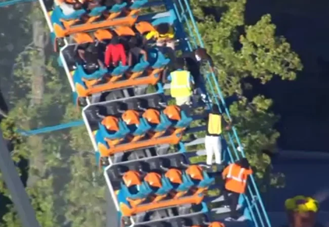 Un muerto y cuatro heridos tras accidente en la montaña rusa "Goliath" en Six Flags Over Georgia