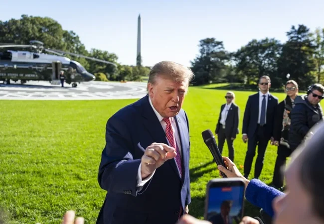 Trump dice que sería interesante una contienda electoral entre Delcy Rodriguez y Maria Corina Machado