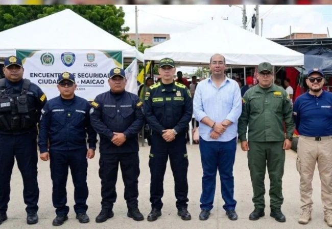 Acuerdos entre autoridades y comunidad permitieron levantar el bloqueo y restablecer la movilidad en el paso fronterizo de Paraguachón