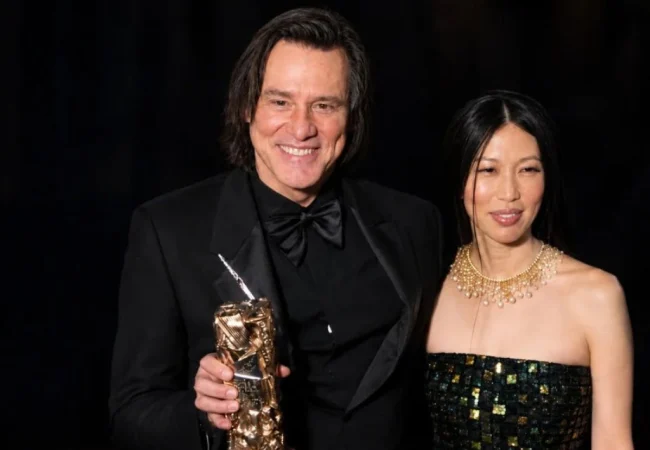 Jim Carrey se casó en secreto con su novia Min Ah en Los Ángeles