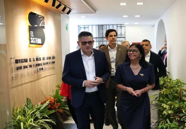 Delcy Rodríguez inaugura la Universidad Nacional de la Música José Antonio Abreu